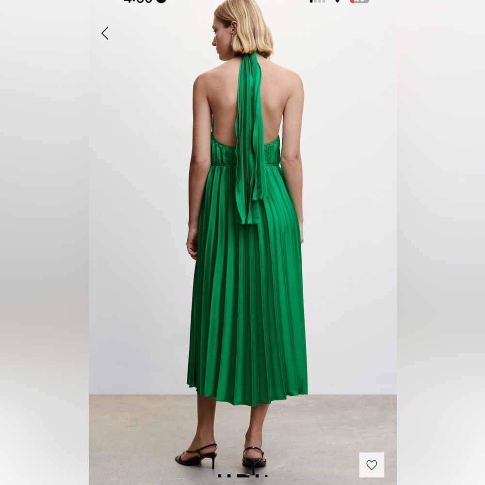 Mango Green Pleated Halter Neck Maxi Dress NWT Size Ladies US 4 - Picture 3 of 9